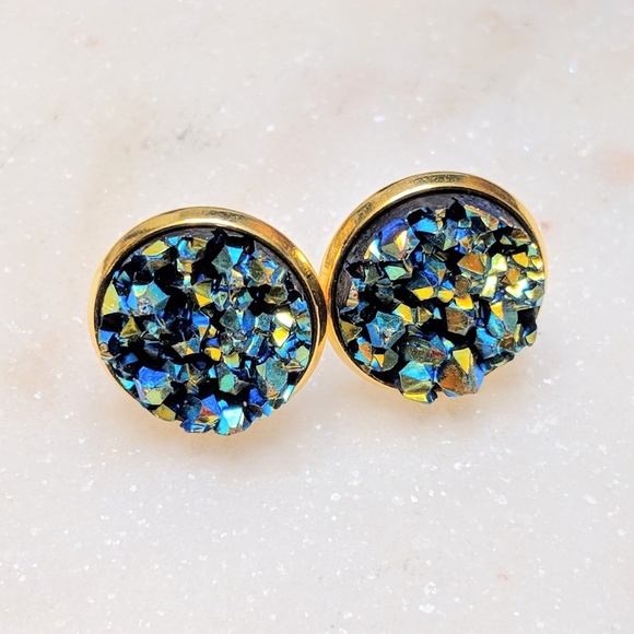 💖 2/$14 💖Druzy Stone Earrings - Picture 1 of 5